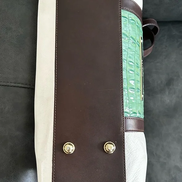 Brahmin Green and White Tote with Elegant Design - Picture 10 of 12